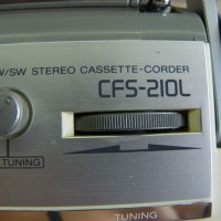 Мини стерео касетофон SONY CFS-210L, снимка 3 - Радиокасетофони, транзистори - 41897898