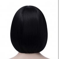 30 ЛЕВА ‼️ Черна къса перука с бретон - 30 см. ✔️  , снимка 4 - Аксесоари за коса - 38832219