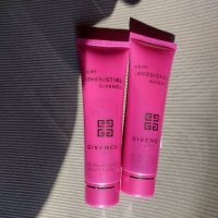 Gevinchy lotion and bath gel , снимка 1 - Козметика за тяло - 34575657