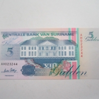 банкнота 5 гулдена Суринам, снимка 1 - Нумизматика и бонистика - 36036250