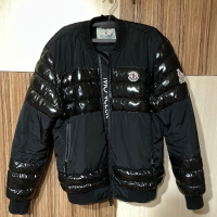 Оригинален мъжки бомбър MONCLER, снимка 1 - Якета - 44642474