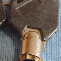 Два броя резервен ключ за кутия с инструменти за КОЛЕКЦИОНЕРИ 40945, снимка 2 - Други ценни предмети - 44836000