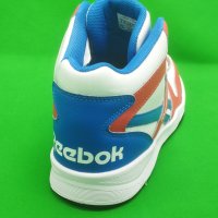 Дамски кецове REEBOK 100% оригинал, снимка 4 - Кецове - 42021283