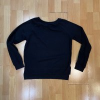 Черна блуза , снимка 3 - Блузи с дълъг ръкав и пуловери - 42378574