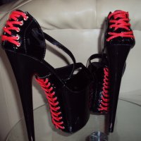 Обувки на висок ток , снимка 1 - Дамски обувки на ток - 41875046