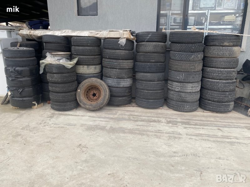 Гуми , снимка 1