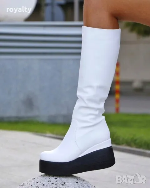 Ботуши на платформа - бяла кожа с черно ходило, снимка 1