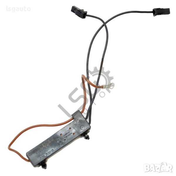 Усилвател антена Mercedes-Benz C-Class 204 (W/S/C) 2007-2014 ID:104518, снимка 1