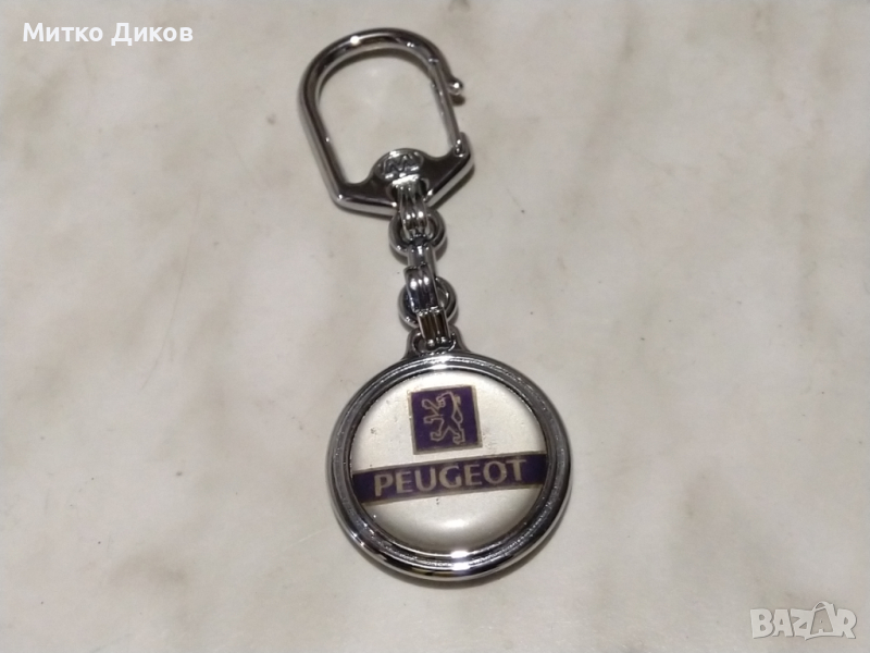 Ключосържател Пежо отличен, снимка 1