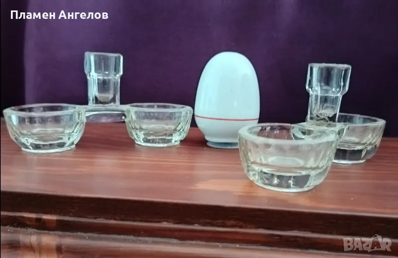 стари стъклени солници2 броя и 1порцеланова., снимка 1