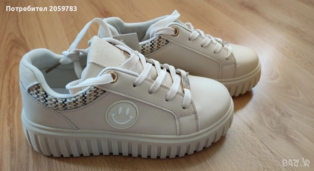 Бежови дамски спортни кецове, снимка 1