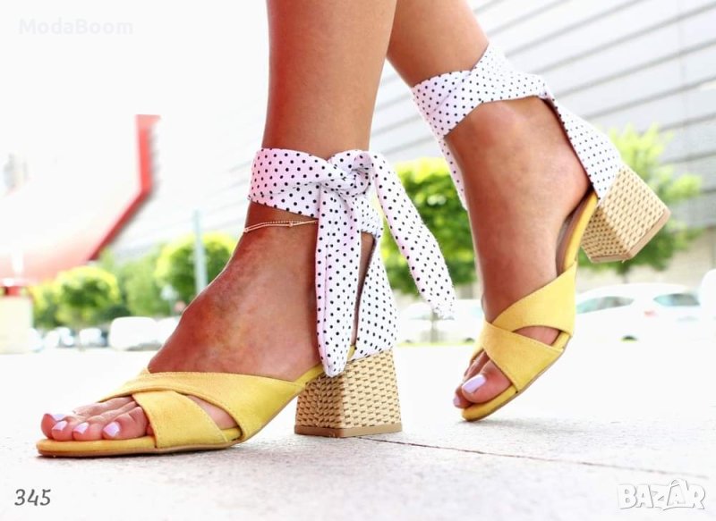 Стилни и модерни велурени сандали на ток , снимка 1