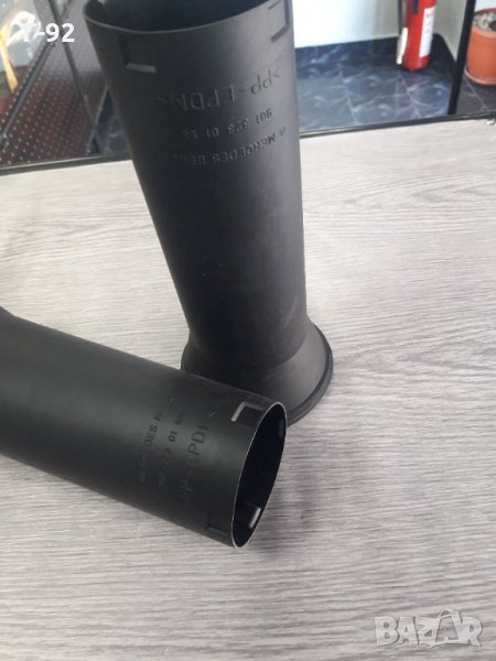 A9013230198**NEU**MERCEDES-BENZ**SPRINTER **ПРАХОЗАЩИТНИК, снимка 1