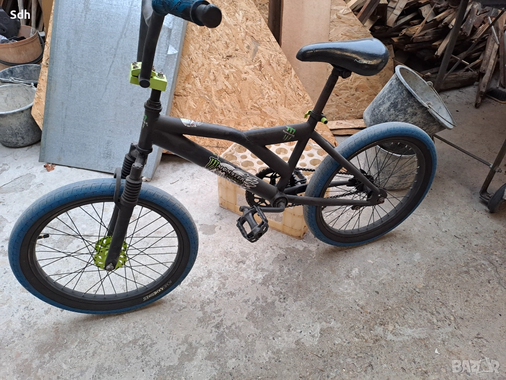 Продавам много играчки и неща за малко дете, снимка 1