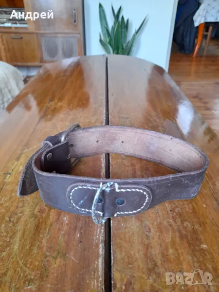 Стара кожена каишка за домашни животни, снимка 1