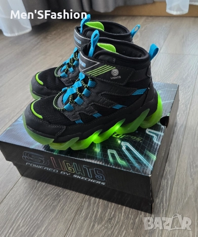 Skechers Lights - светещи боти обувки, снимка 2 - Детски боти и ботуши - 51784130