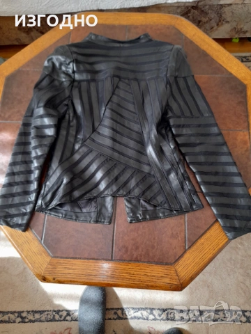 15€ МОДЕРНО КОЖЕНО ЯКЕ ЧЕРНО, снимка 3 - Якета - 53655562