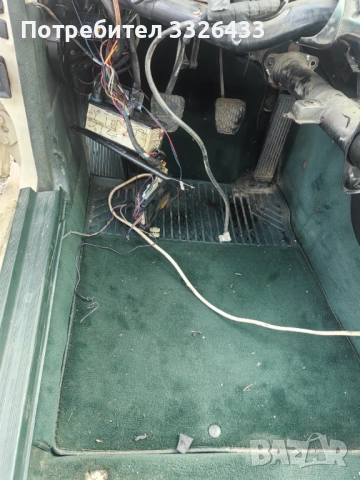 Зелен интериор от Мерцедес 190 , снимка 4 - Автомобили и джипове - 53722124