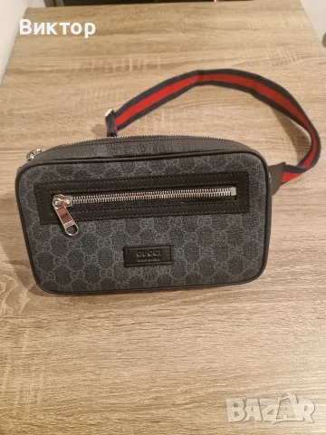 Мъжка чанта Gucci – черна с червена презрамка