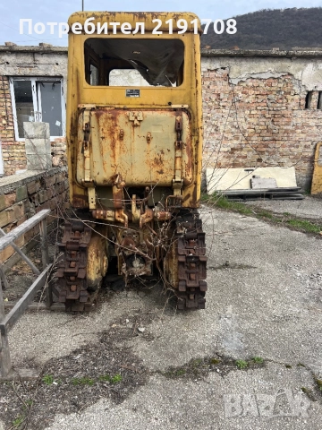 Продавам верижен трактор Т 60 ВН, снимка 4 - Селскостопанска техника - 51935002