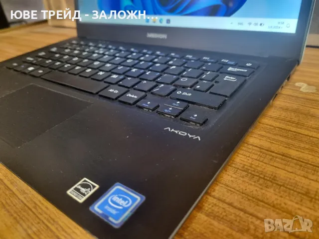 MEDION AYOKA E4242, снимка 3 - Лаптопи за дома - 47361220