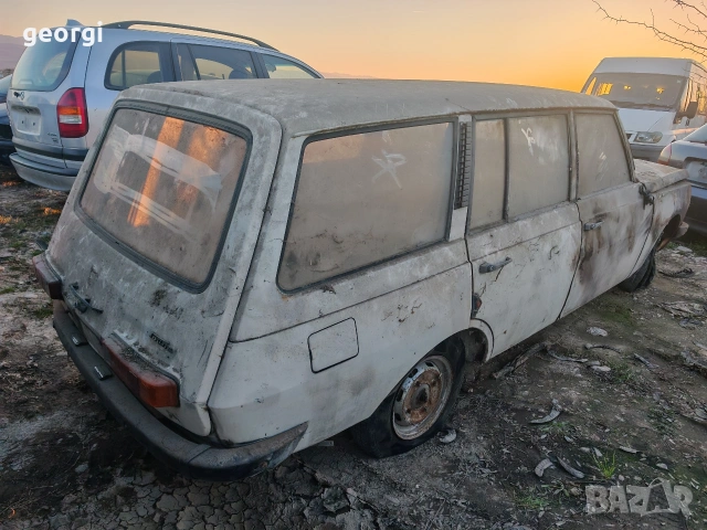 варбург на части , снимка 2 - Автомобили и джипове - 53801811