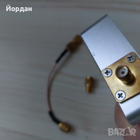 RF усилвател +17 dB Callboost CB18W за 868 MHz, снимка 3 - Ресийвъри, усилватели, смесителни пултове - 44358875