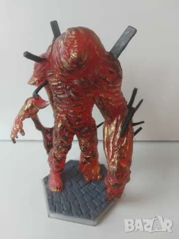 Marvel Spider Man Far From Home Molten Man - оригинална лукс фигура, снимка 5 - Колекции - 48968610