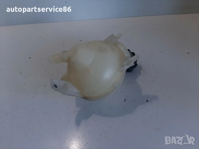 Резервоар за разширяване на охлаждаща течност за Peugeot 308 1.6 (2007-2012), снимка 2 - Части - 53629975