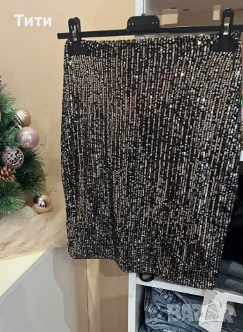 Дамски поли и панталонки, снимка 9 - Къси панталони и бермуди - 38619811