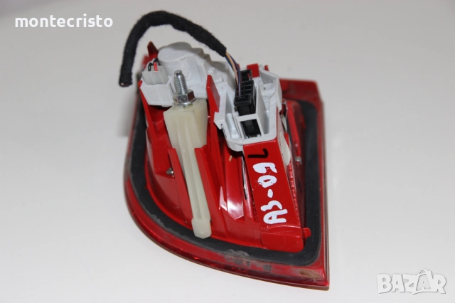 Ляв вътрешен стоп Audi A3 8P sportback facelift 5 врати (2008-2012г) 8P4945093D ляв стоп заден капак, снимка 5 - Части - 51756978