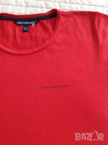 Оригинална тениска на Calvin Klein , снимка 3 - Тениски - 40524791