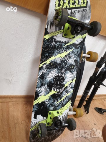 Чисто нов скейтборд Оксело  Oxelo, снимка 5 - Скейтборд, ховърборд, уейвборд - 41769067