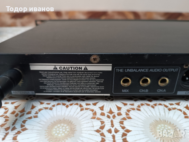 Omnitronic uhf500, снимка 2 - Микрофони - 44566882