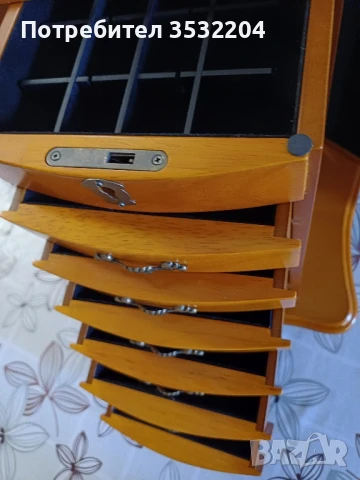 Голяма кутия за бижута, снимка 3 - Колекции - 51368609