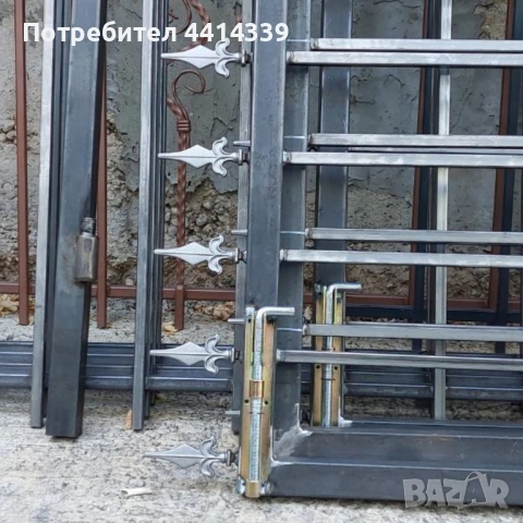 Метални дворни врати и огради, снимка 15 - Ремонти на къщи - 50897494