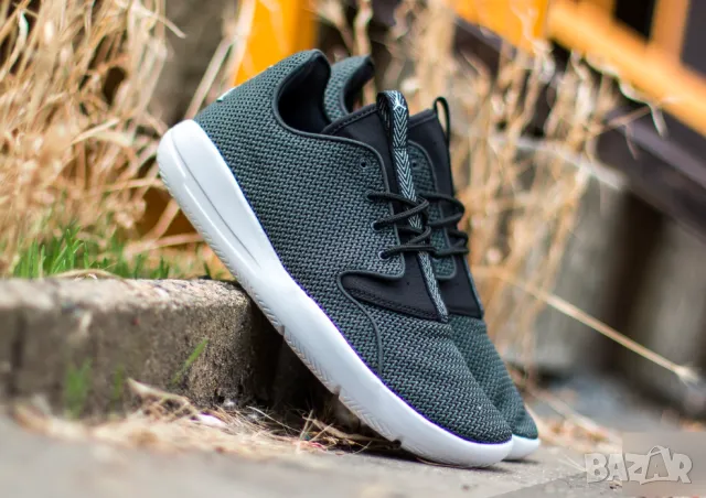 маратонки NIKE AIR JORDAN ECLIPSE BLACK WHITE ANTHRACITE GS номер 37,5-38