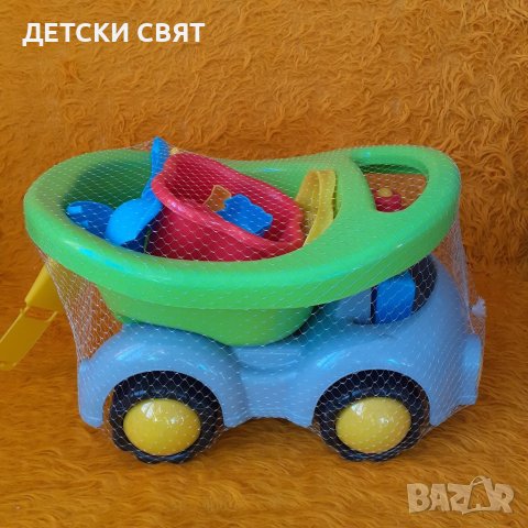 Нов комплект за пясък, 9части, снимка 1 - Коли, камиони, мотори, писти - 39074941