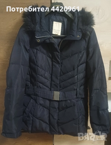 Дамско зимно яке с пух на яката