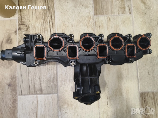 Всмукателен колектор 1.6 tdi CAYC, снимка 9 - Части - 52133258