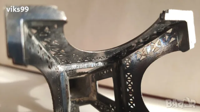 Метални сувенири Айфеловата кула Made in France, снимка 9 - Колекции - 52348832