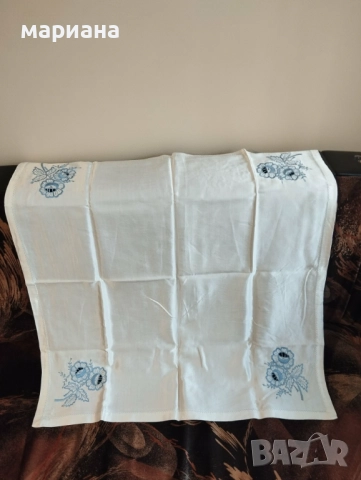 сатенено каре-60/50см., снимка 2 - Покривки за маси - 52835631