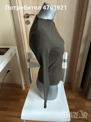 Блуза Only в маслено зелено, снимка 5 - Блузи с дълъг ръкав и пуловери - 53577329