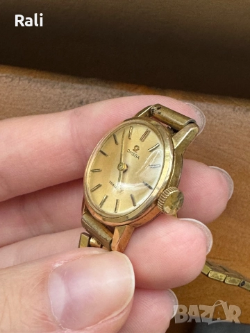 Дамски часовник Омега/Omega , снимка 5 - Дамски - 45996415