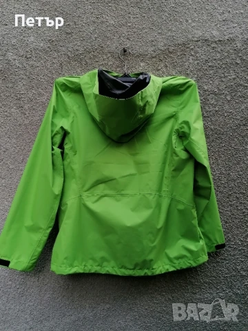 Продавам чисто ново зелено дамско яке с висока водоустойчивост - мембрана Arc'teryx , снимка 7 - Якета - 51170622