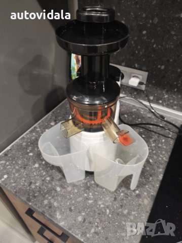  Бавна сокоизстисквачка VEGA 118440011, снимка 8 - Сокоизстисквачки и цитрус преси - 42392016