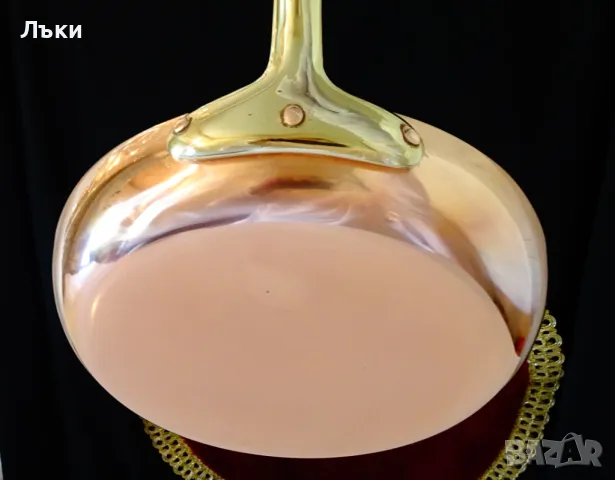 Меден тиган,чиста червена мед 750 гр. , снимка 5 - Антикварни и старинни предмети - 50380253