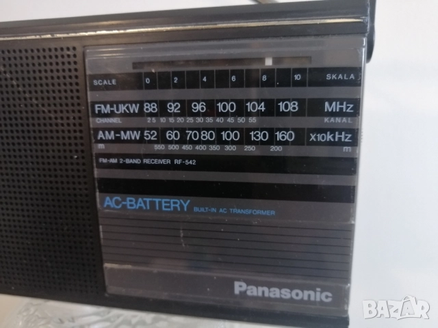Радиоприемник Panasonic RF-542, снимка 3 - Радиокасетофони, транзистори - 52106260
