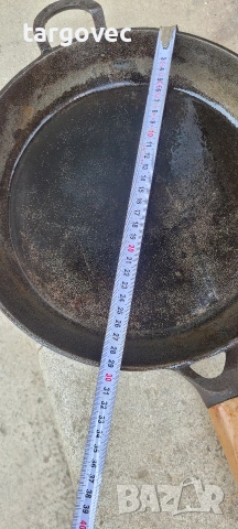 масивен чугунен тиган внос Германия, снимка 2 - Съдове за готвене - 53833805