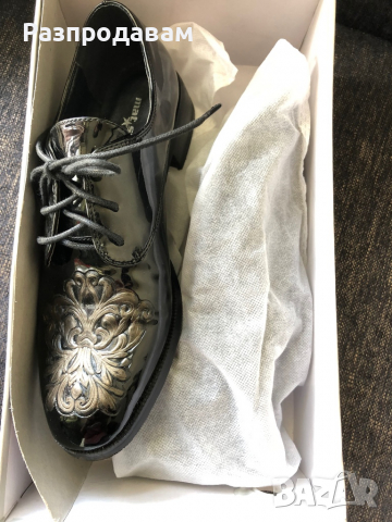 Обувки лак, снимка 1